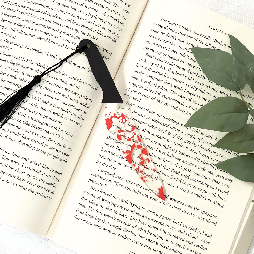 Knife Bookmark